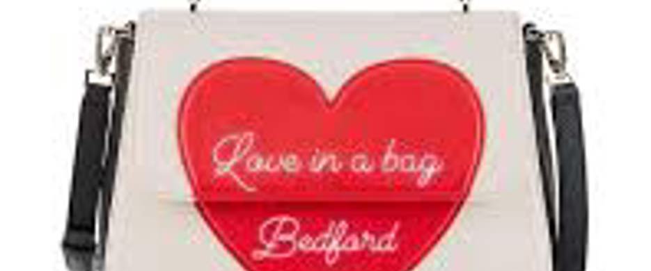 Love In A Bag Logo